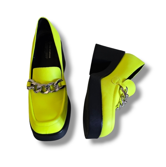 CALL IT SPRING Women's Noella Bright Green Chain Accent Vegan Platform Loafers - Picture 10 of 16